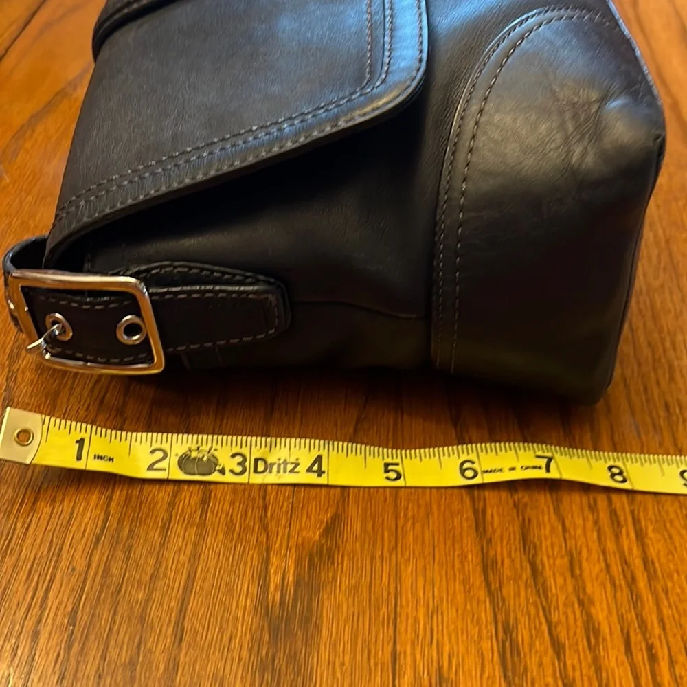 Coach Hampton Black Leather Bag - Picture 8 of 8